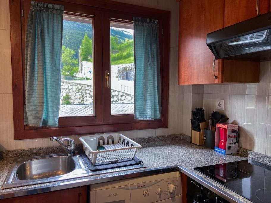 Unico Piso Colorido Y Divertido En Ransol - Increibles Vistas Al Rio Y Naturaleza - Ideal Familias L By Bonesvacances Andorra la Vella Ngoại thất bức ảnh